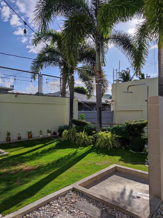 Ezekiel'S Private Hot Spring Resort Calamba  Exterior photo